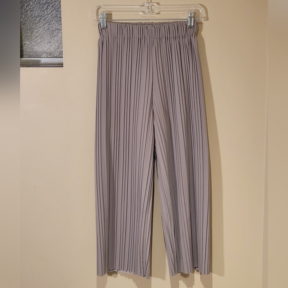 Women's High-rise Wide-Legged pleated Pants